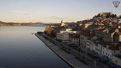 Nábřeží a město