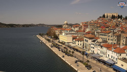 Nábřeží a město