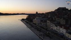 Nábřeží a město