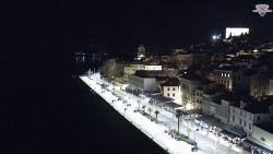 Nábřeží a město