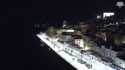 Nábřeží a město