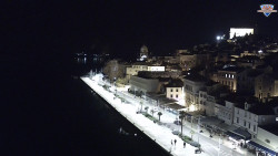 Nábřeží a město