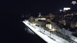 Nábřeží a město