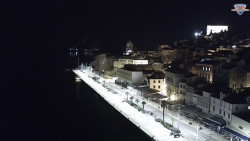 Nábřeží a město