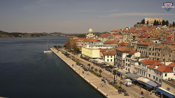 Nábřeží a město