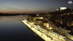 Nábřeží a město