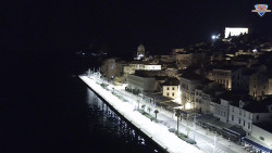 Nábřeží a město