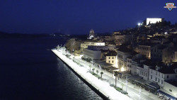 Nábřeží a město