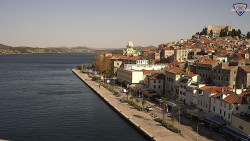 Nábřeží a město