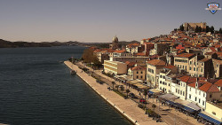 Nábřeží a město