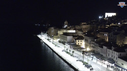 Nábřeží a město