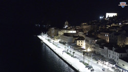 Nábřeží a město