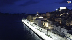 Nábřeží a město