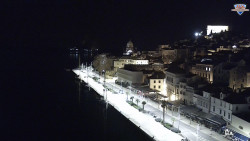 Nábřeží a město