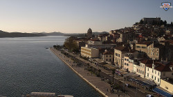 Nábřeží a město