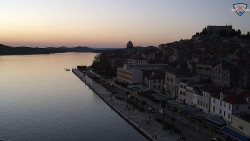 Nábřeží a město