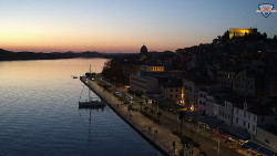 Nábřeží a město