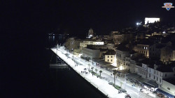 Nábřeží a město