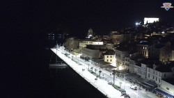 Nábřeží a město