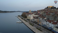 Nábřeží a město