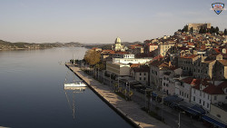 Nábřeží a město