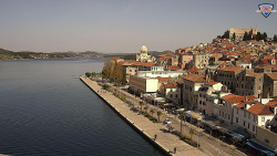 Nábřeží a město