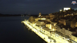 Nábřeží a město