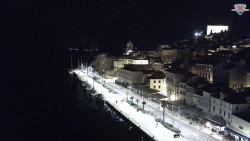 Nábřeží a město