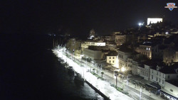 Nábřeží a město