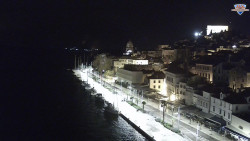 Nábřeží a město