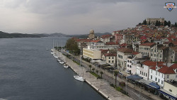 Nábřeží a město