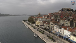 Nábřeží a město