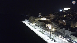 Nábřeží a město