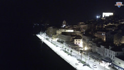 Nábřeží a město