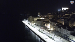 Nábřeží a město