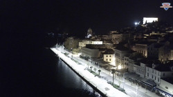 Nábřeží a město