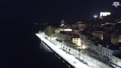 Nábřeží a město