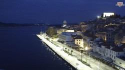 Nábřeží a město