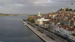 Nábřeží a město