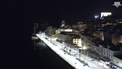 Nábřeží a město