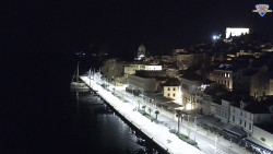 Nábřeží a město