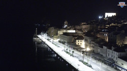 Nábřeží a město