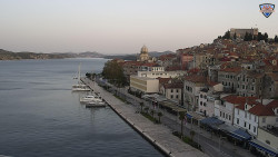 Nábřeží a město