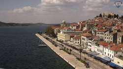 Nábřeží a město