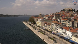 Nábřeží a město