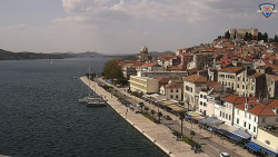 Nábřeží a město