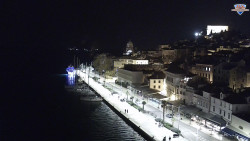 Nábřeží a město