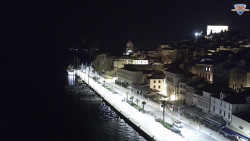 Nábřeží a město