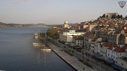 Nábřeží a město