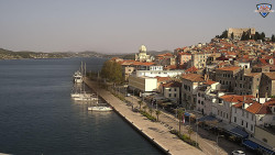 Nábřeží a město